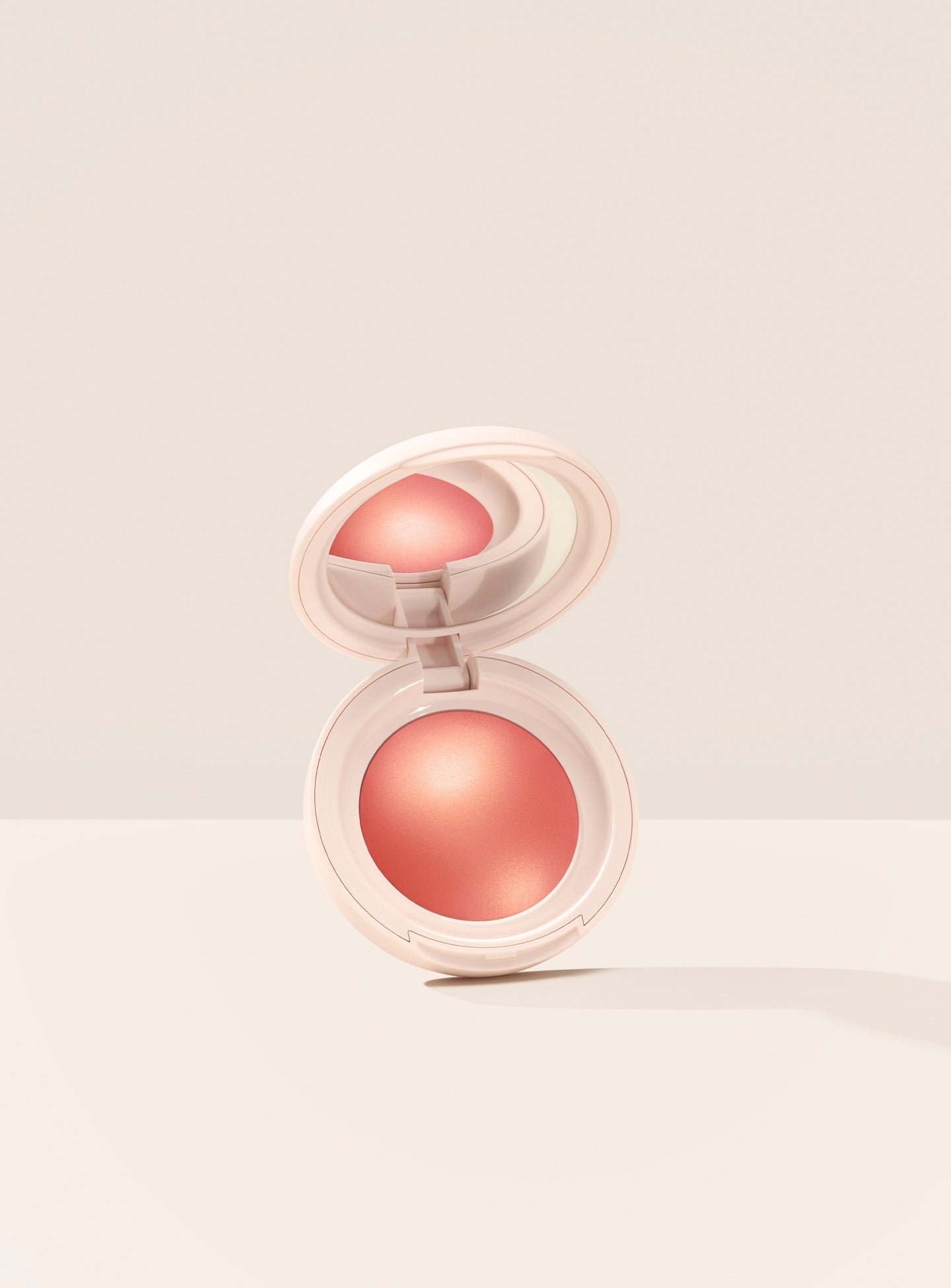 Soft Pinch Luminous Powder Blush - Image 3