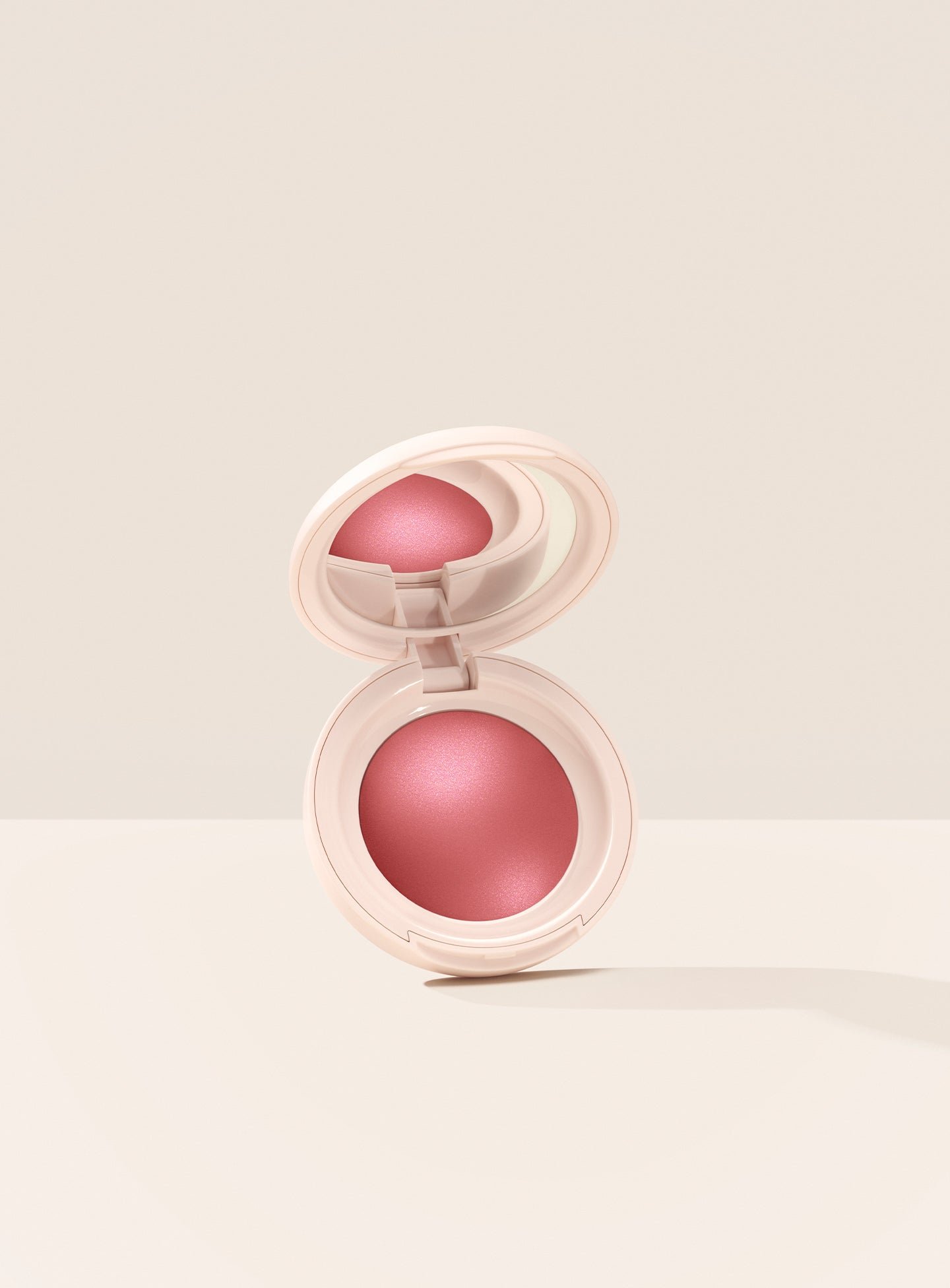 Soft Pinch Luminous Powder Blush - Image 5