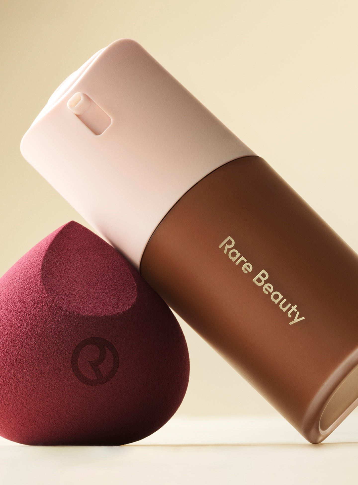 Soft Touch Makeup Blending Sponge - Image 4