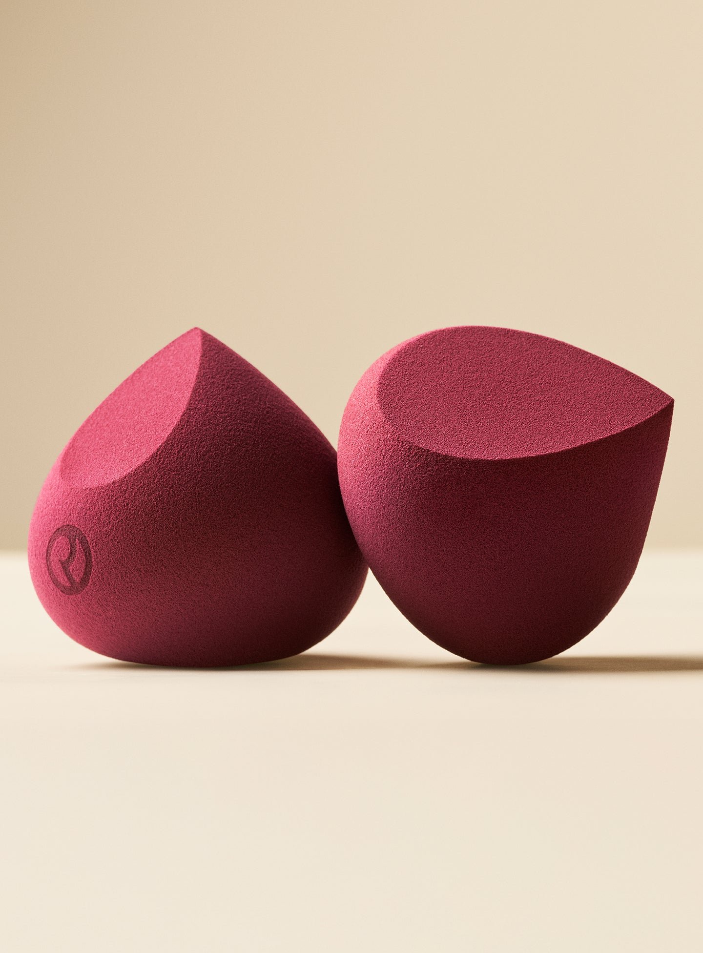 Soft Touch Makeup Blending Sponge - Image 2