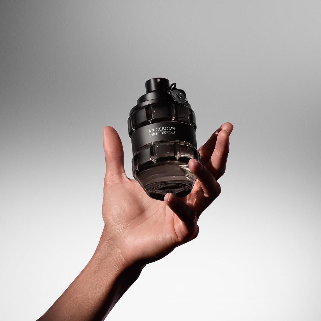 Viktor&Rolf Spicebomb Eau de Toilette for Men – Spicy Woody Fragrance, 5 fl oz - Image 6